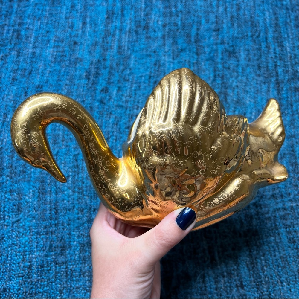 Vintage Pearl China Co 22Kt Gold Hand Decorated Swan Ceramic Planter Floral
